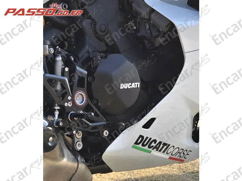 Ducati Supersport 950 S - фото 4