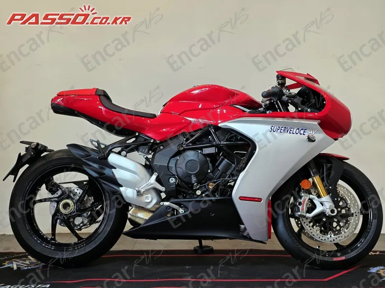Mv Agusta Superveloce 800 - фото 0