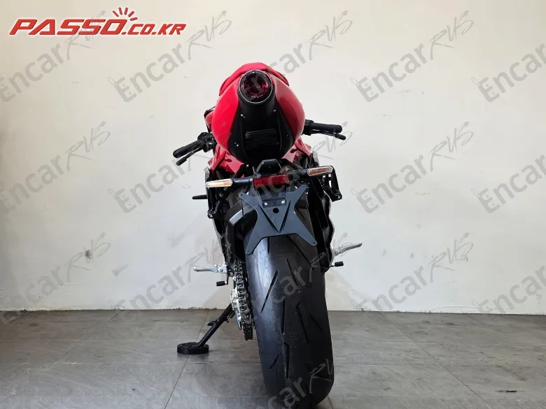Mv Agusta Superveloce 800 - фото 2