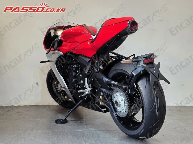 Mv Agusta Superveloce 800 - фото 4