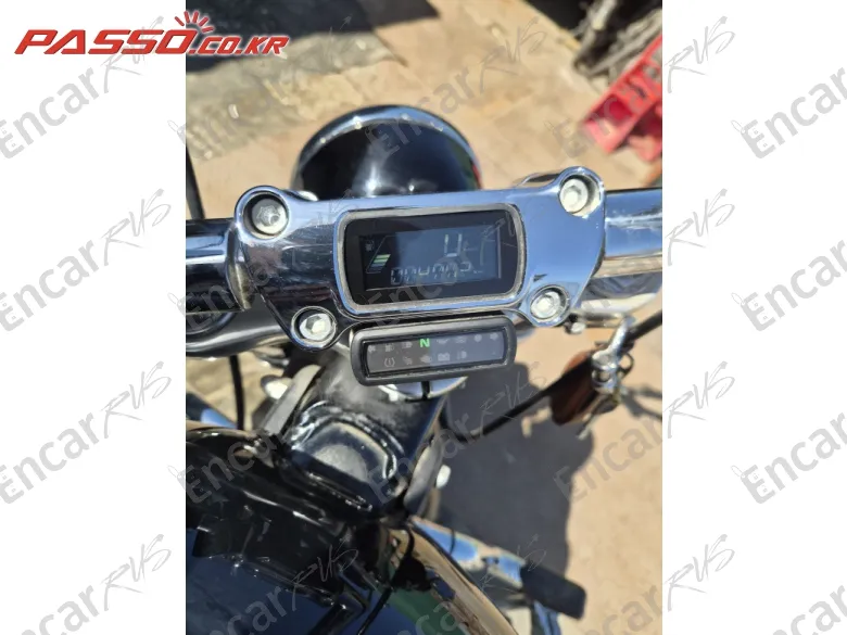 Harley-Davidson Softail Standard - фото 3