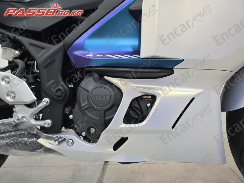 YAMAHA YZF R3 - фото 4