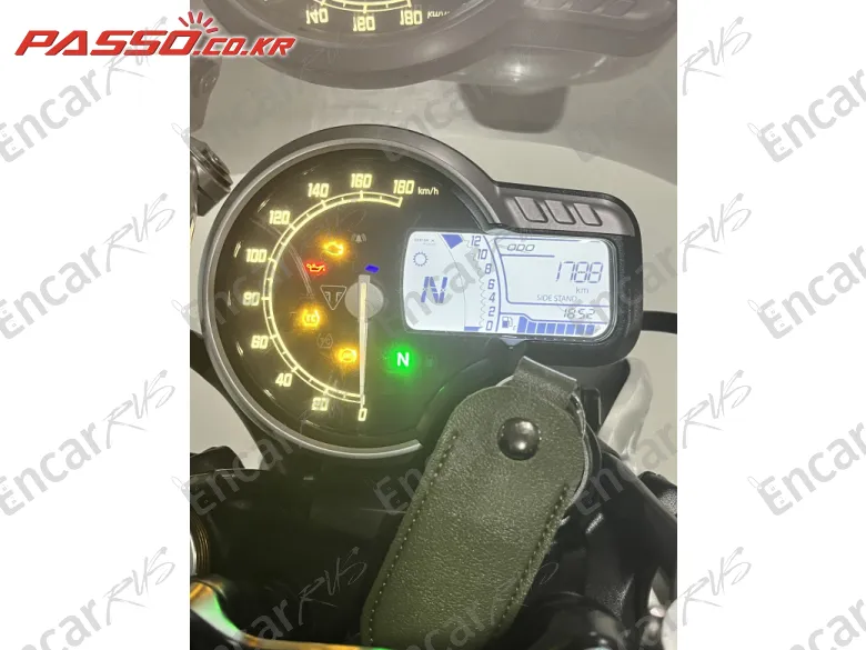 Triumph Speed 400 - фото 3