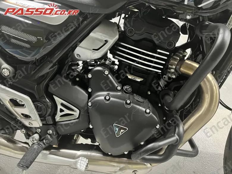 Triumph Speed 400 - фото 4