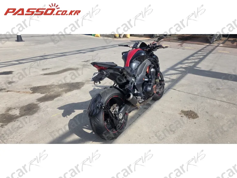 Kawasaki Z 1000 - фото 2