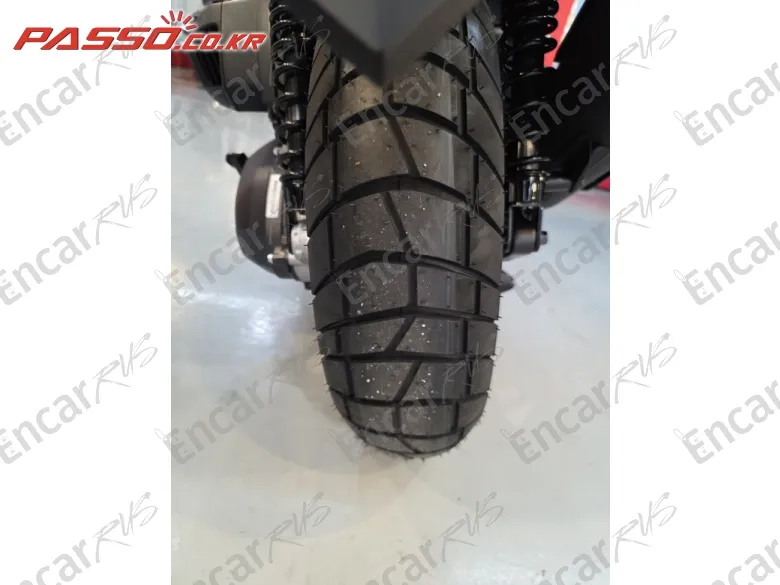Honda Adv 350 - фото 5