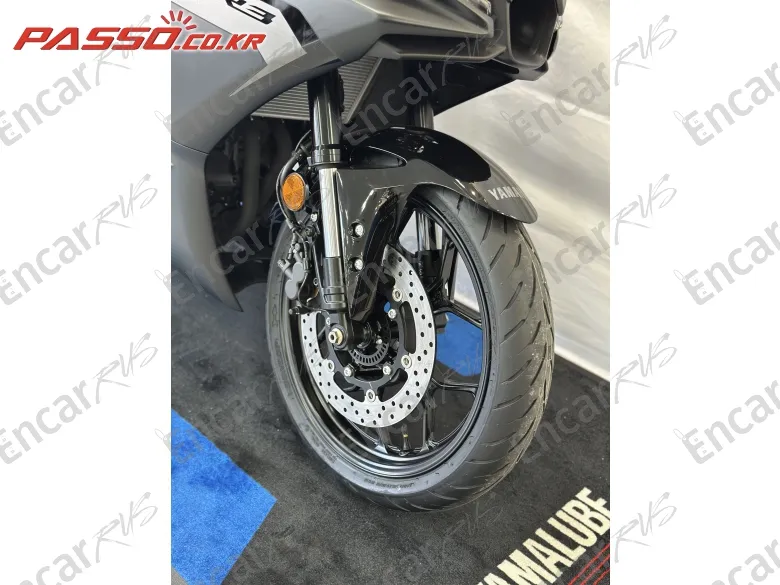 YAMAHA YZF R3 - фото 5