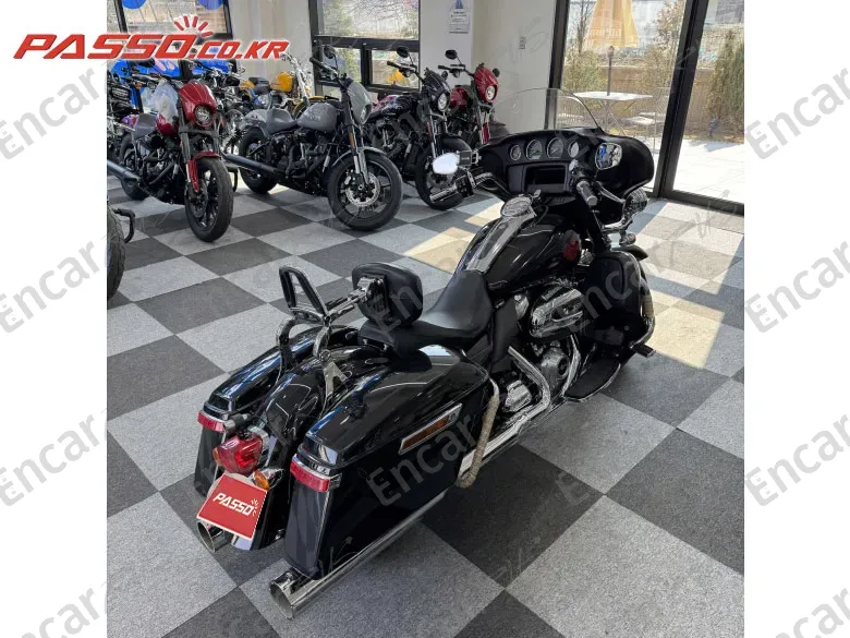 Harley-Davidson Flhti - фото 2