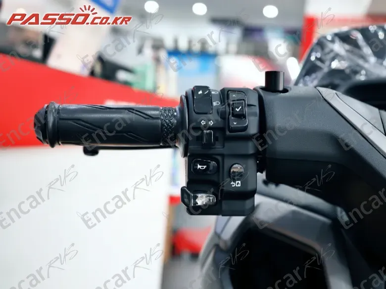YAMAHA N MAX 155 ABS - фото 3