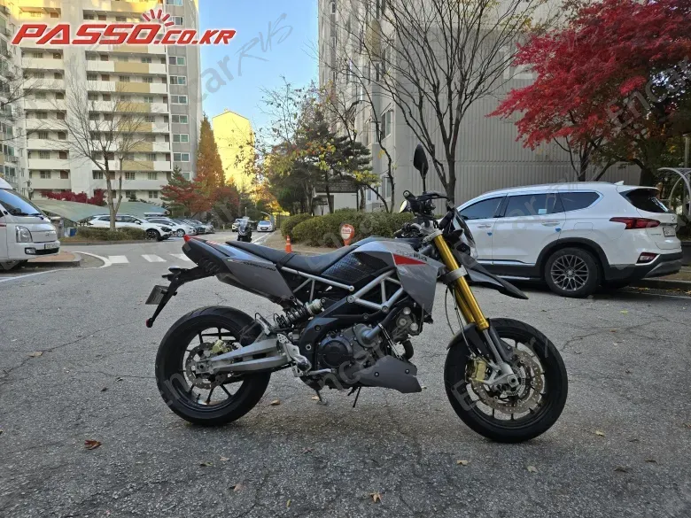 Aprilia Dorsoduro 750 - фото 0