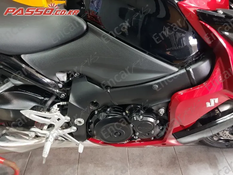 Suzuki Gsx S 1000 F - фото 4
