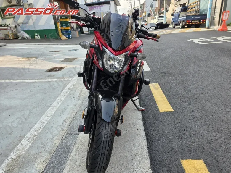Suzuki Gsx S 750 - фото 2