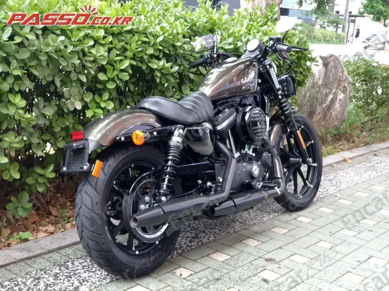 HARLEY-DAVIDSON XL 883 N - фото 2
