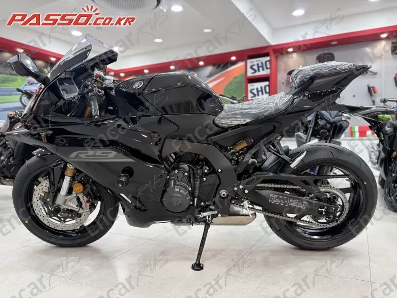 YAMAHA YZF R9 - фото 1