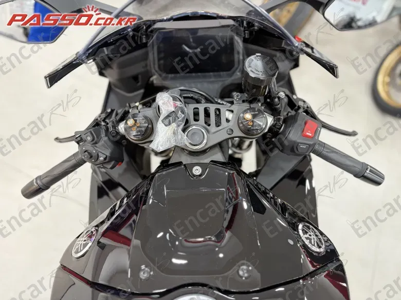 YAMAHA YZF R9 - фото 3