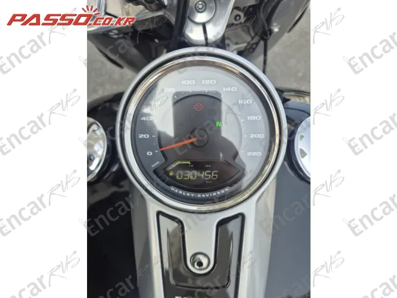 HARLEY-DAVIDSON FAT BOY 107 - фото 3