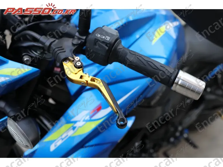 Suzuki Gsx S 750 - фото 3