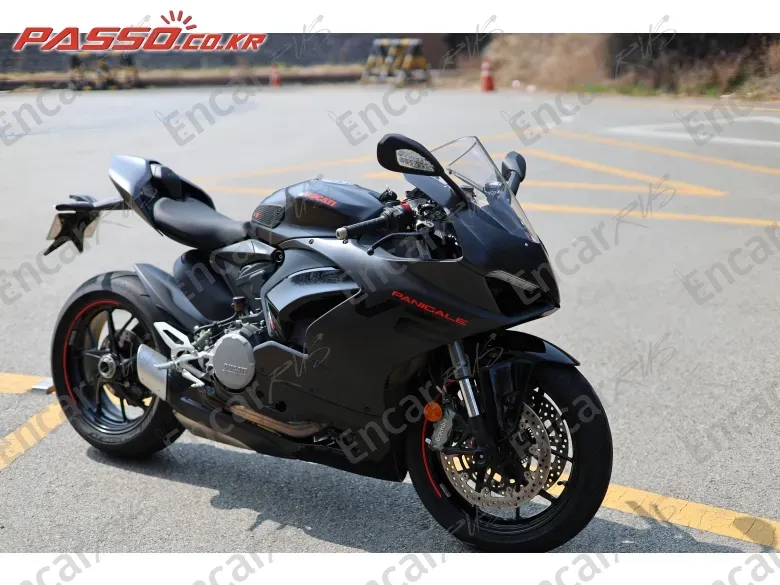 DUCATI PANIGALE V2 - фото 2