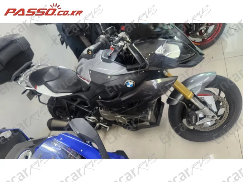 BMW S 1000 XR - фото 0