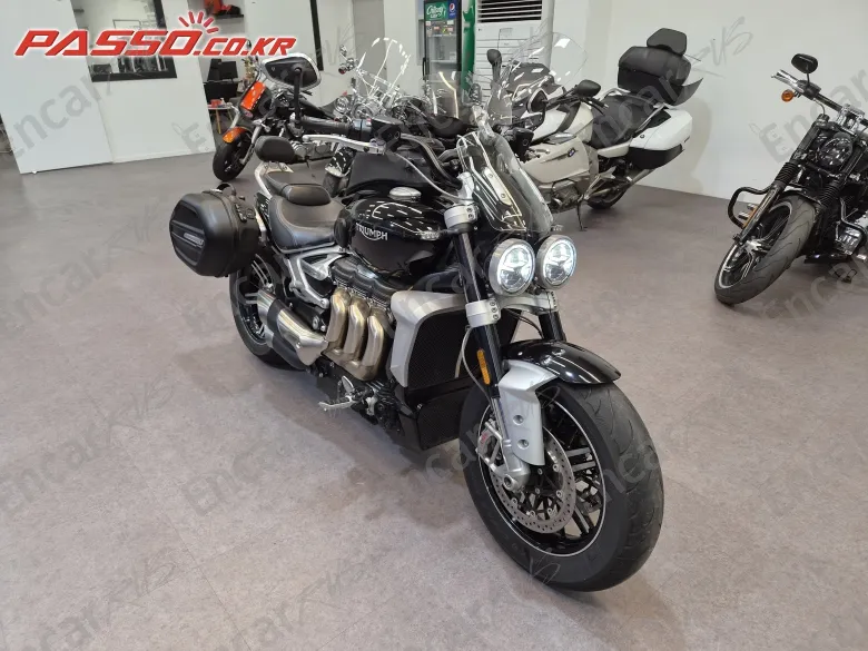 Triumph Rocket Ⅲ R - фото 3