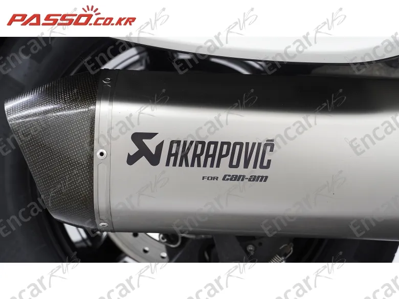 BRP CAN-AM SPYDER RT LIMITED - фото 6
