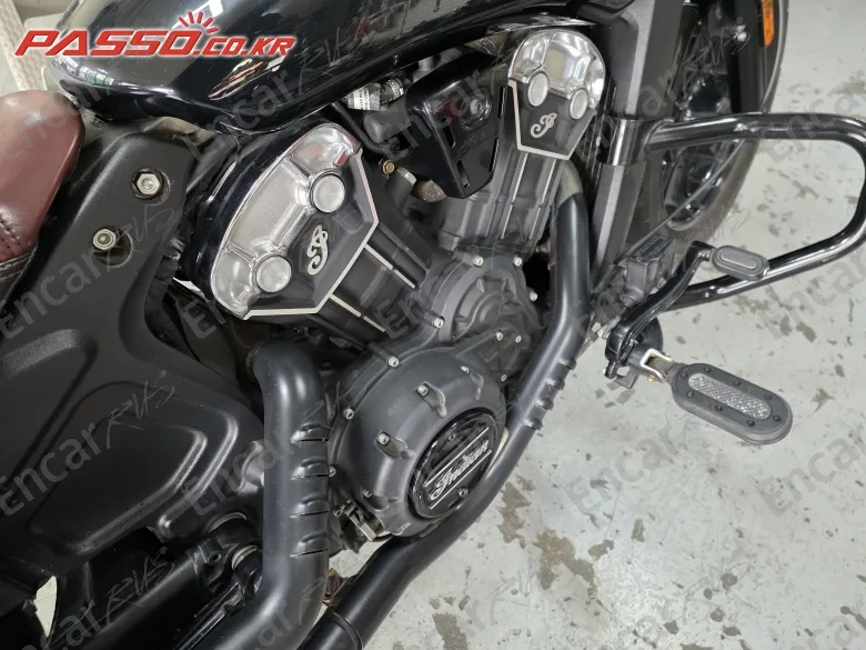 Indian Scout Bobber - фото 4