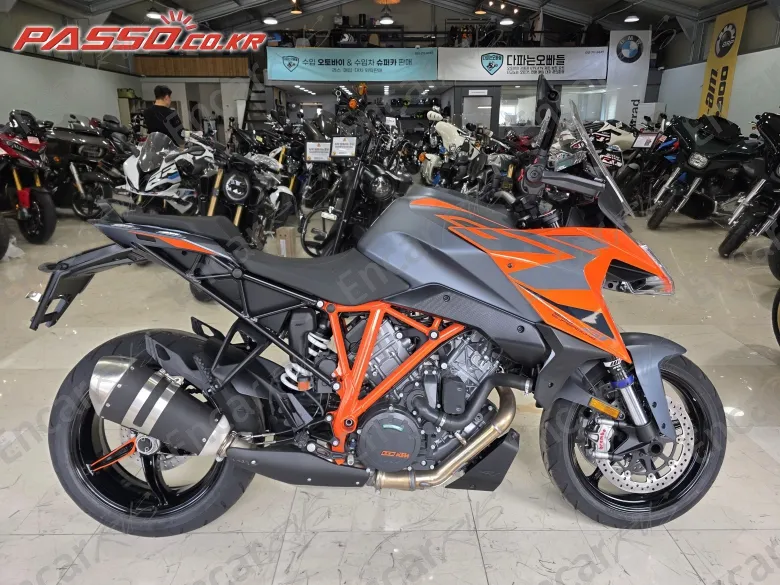 Ktm 1290 Super Duke Gt - фото 0