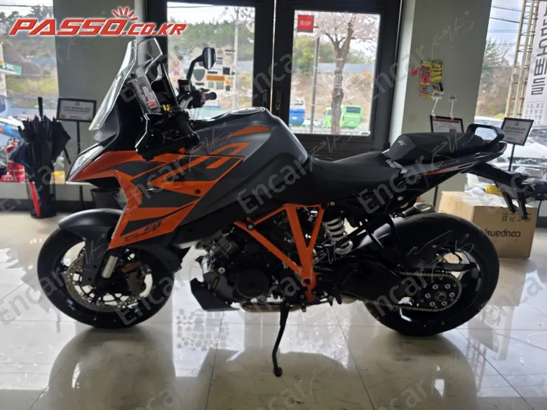 Ktm 1290 Super Duke Gt - фото 1