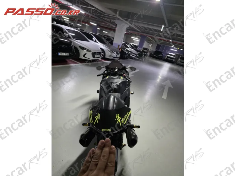 SUZUKI GSX R 1300 HAYABUSA - фото 2