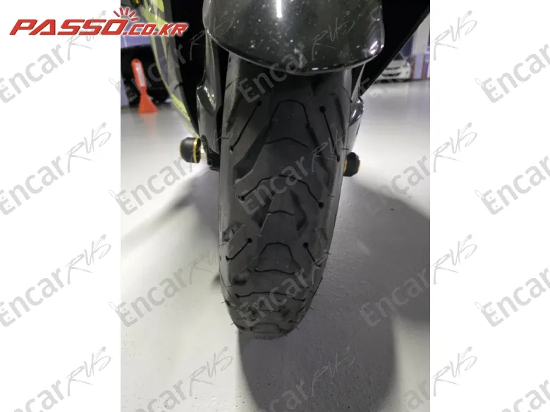 SUZUKI GSX R 1300 HAYABUSA - фото 6