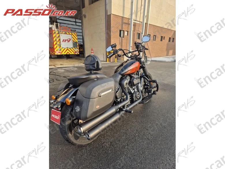 HARLEY-DAVIDSON STREET BOB 114 - фото 5