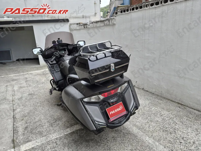Honda Goldwing F6b - фото 2