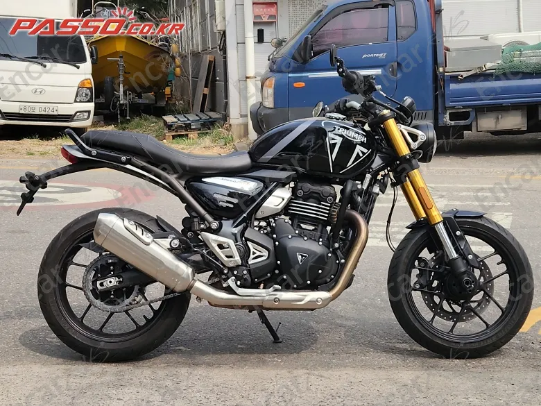Triumph Speed 400 - фото 0