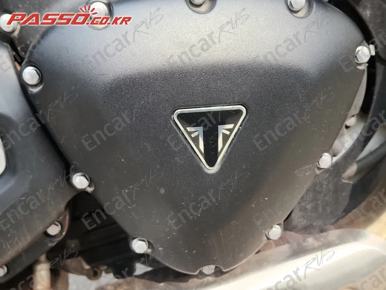 Triumph Speed 400 - фото 4