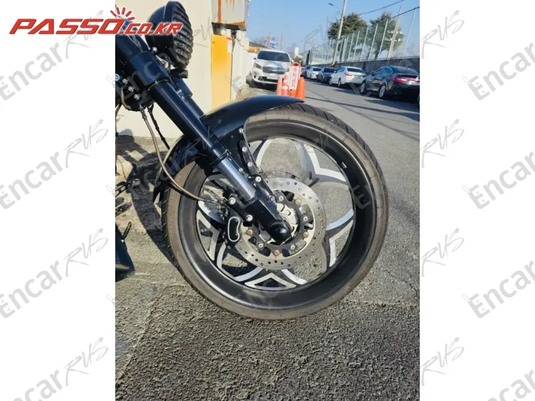 Harley-Davidson Cvo Breakout - фото 5