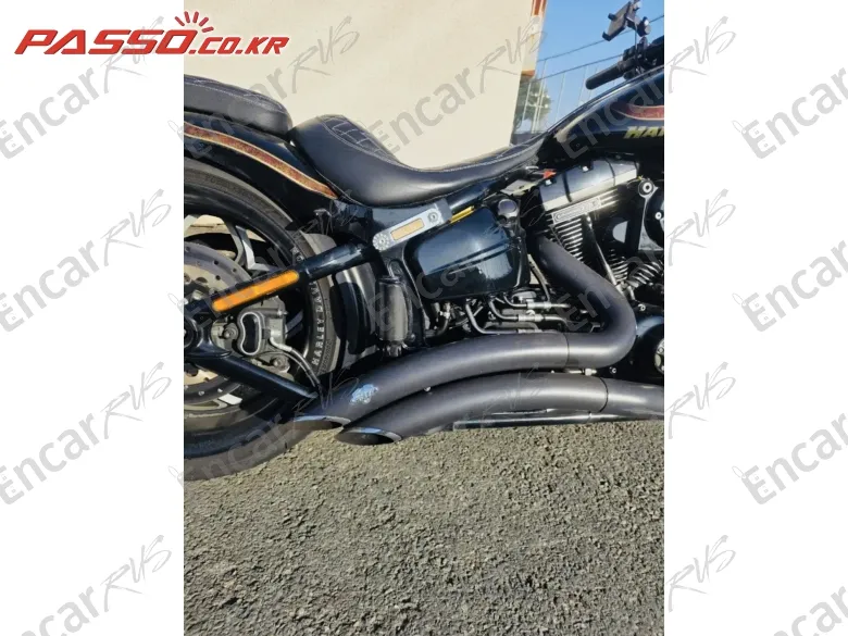 Harley-Davidson Cvo Breakout - фото 6