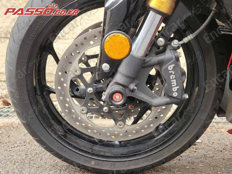 Suzuki Gsx S 1000 F - фото 5