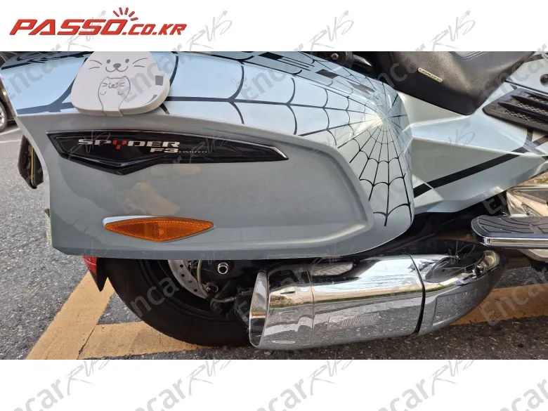 Brp Can-Am Spyder F3 Limited - фото 6