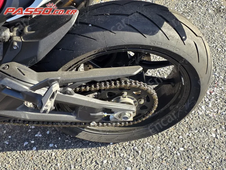 Ducati Monster 937 - фото 5