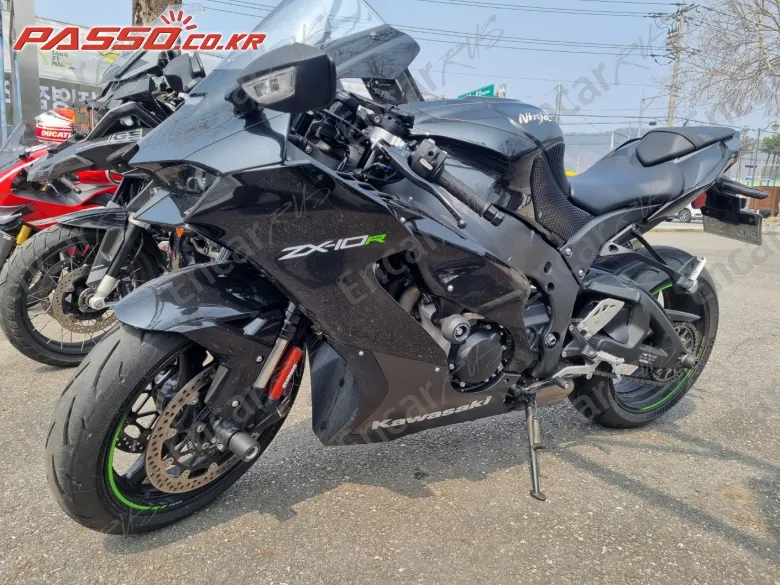 Kawasaki Zx 10 R - фото 1