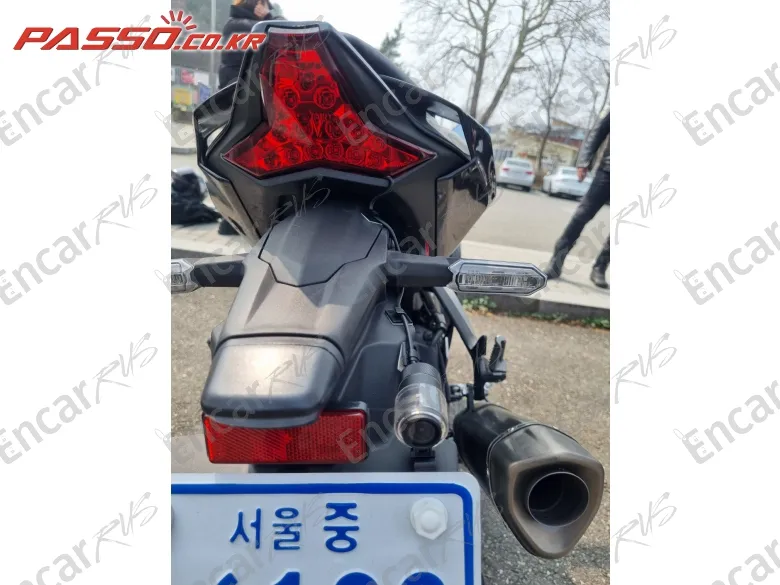Kawasaki Zx 10 R - фото 2