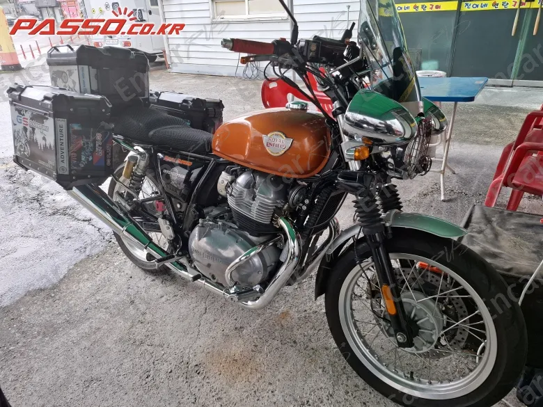 Royal Enfield Interceptor 650 - фото 0