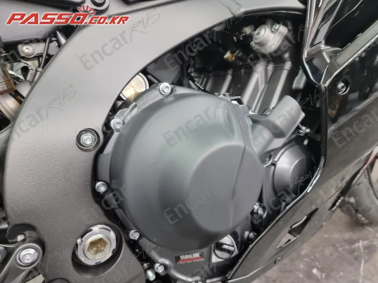 YAMAHA YZF R9 - фото 4