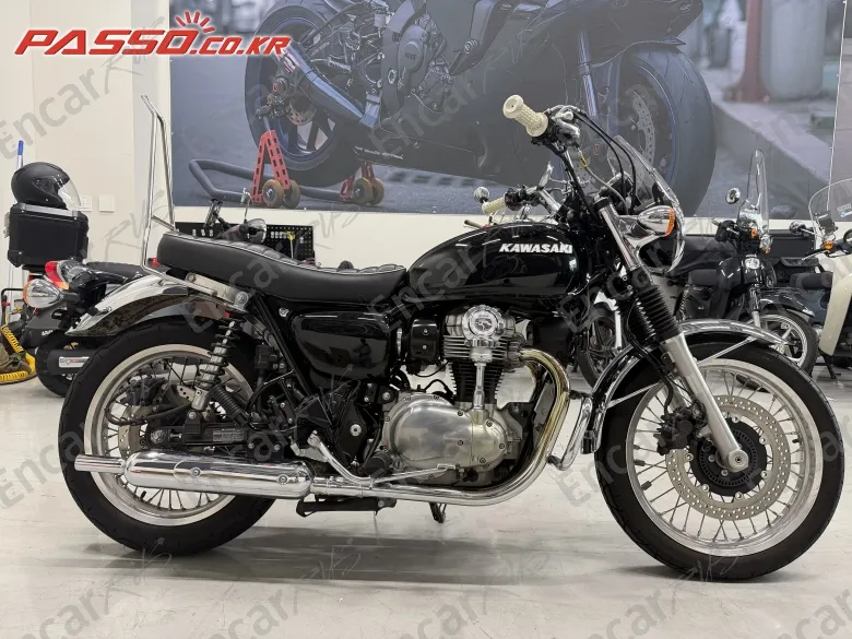 Kawasaki W 800 - фото 0