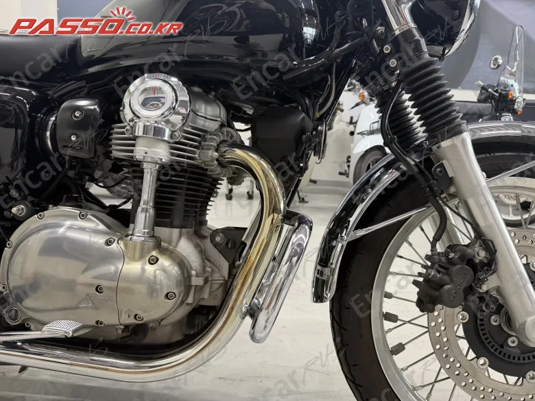 Kawasaki W 800 - фото 4