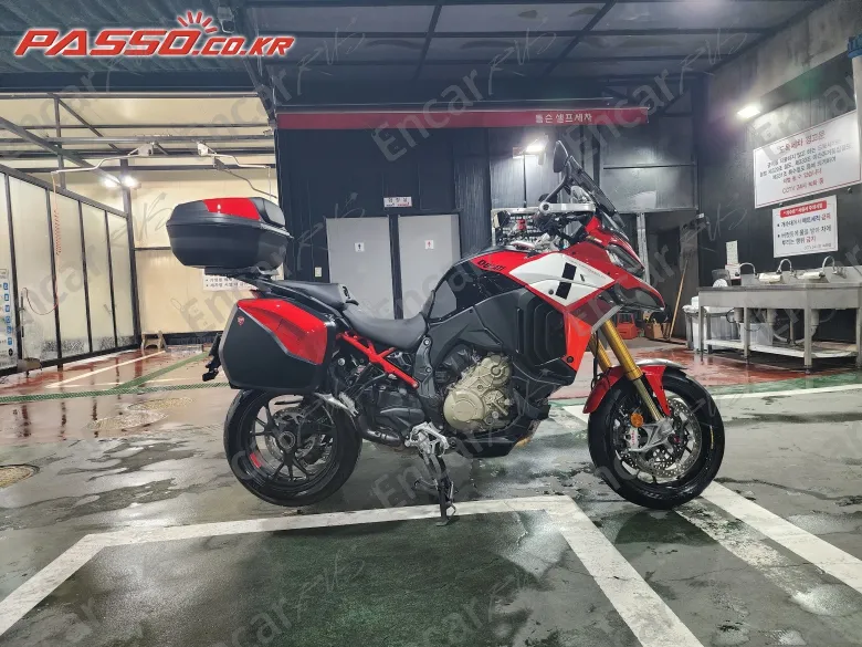 DUCATI MULTISTRADA V4 PIKES PEAK - фото 0