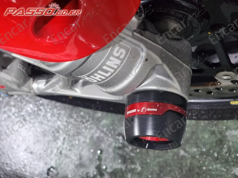 DUCATI MULTISTRADA V4 PIKES PEAK - фото 5