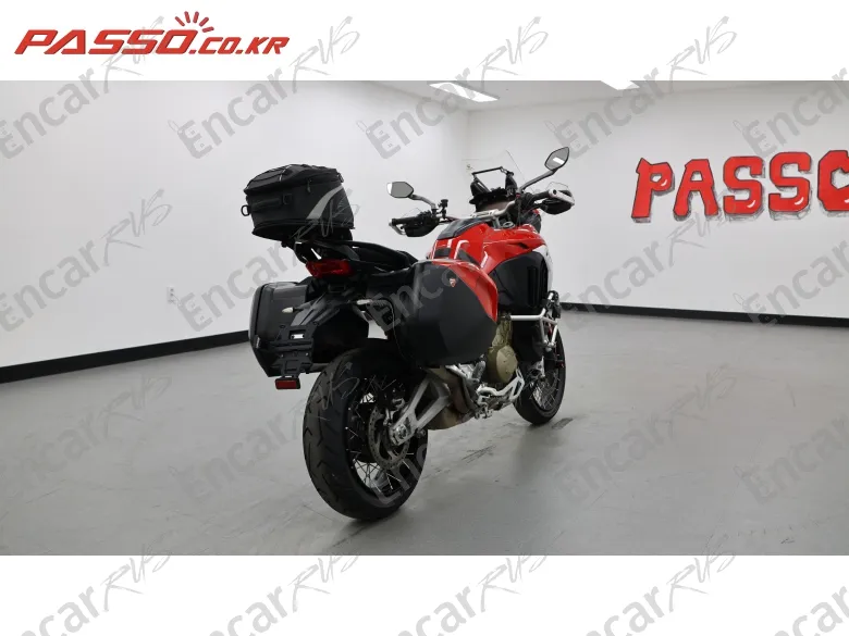 Ducati Multistrada V4 S - фото 2