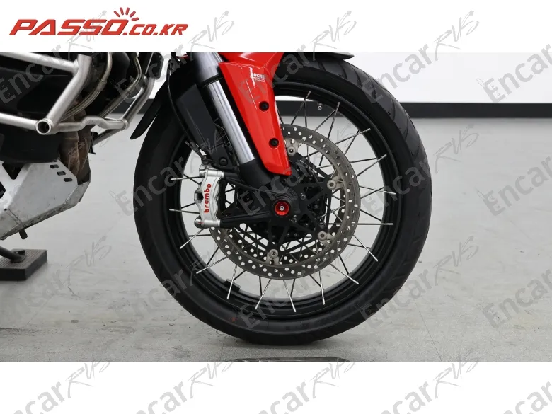 Ducati Multistrada V4 S - фото 5