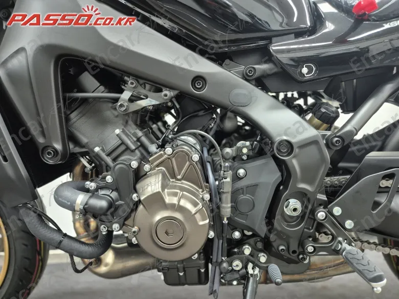 Yamaha Xsr 900 - фото 4